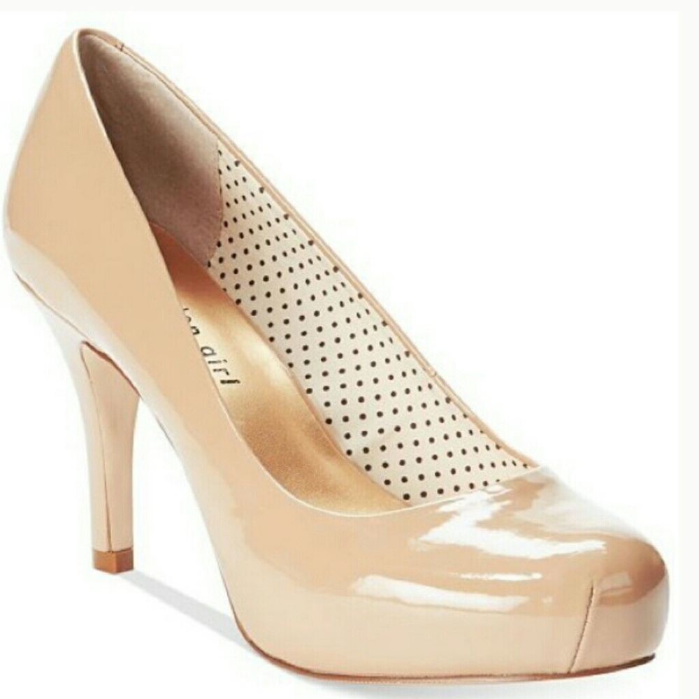 Steve Madden Girl Getta Beige Tan Nude Pumps Heels